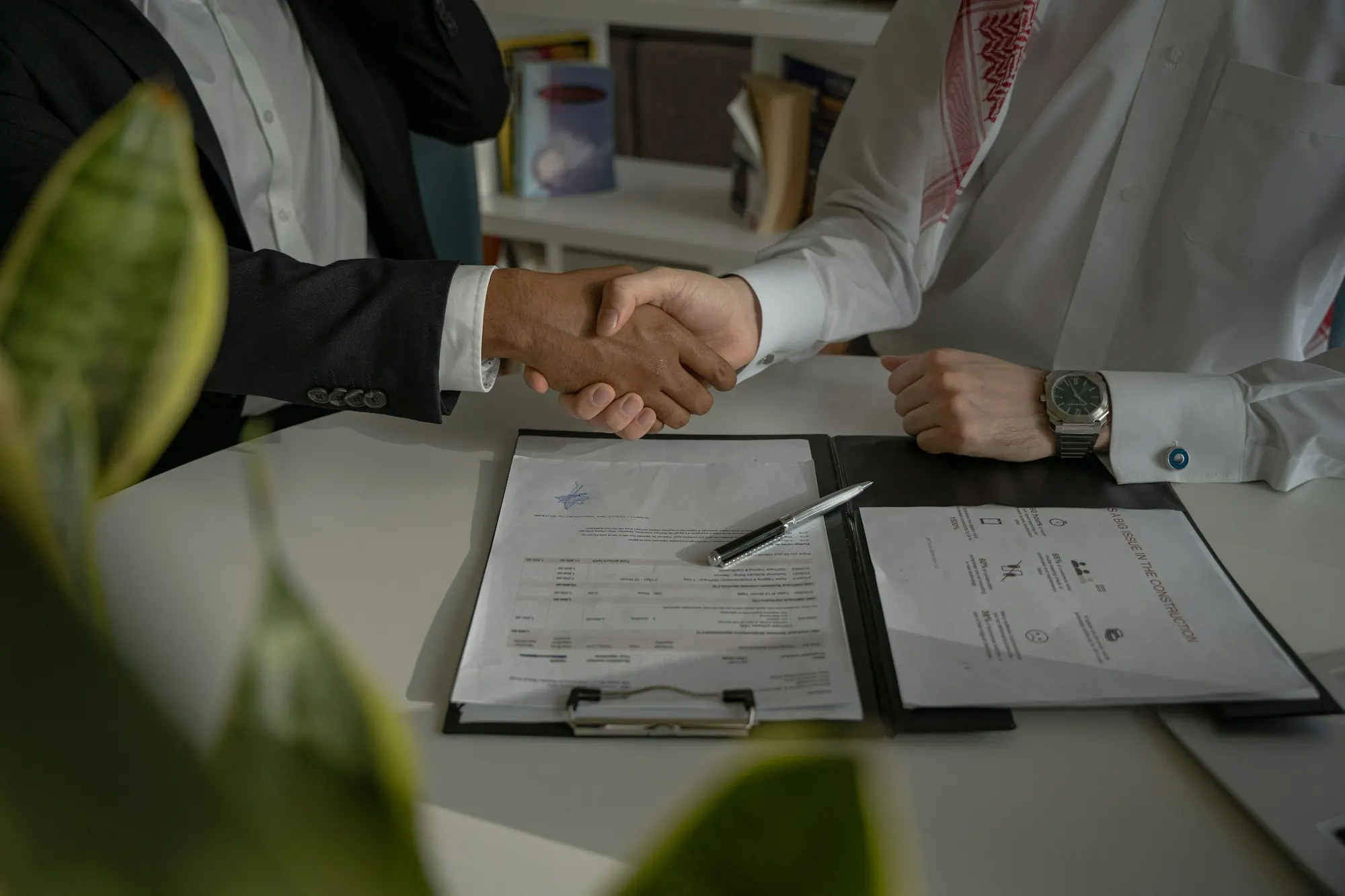 تأسيس شركة في عُمان: الخطوات بالتفصيل